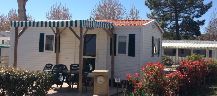 Mobile-Home Standard 26m² 2 chambres + terrasse (coté terre)