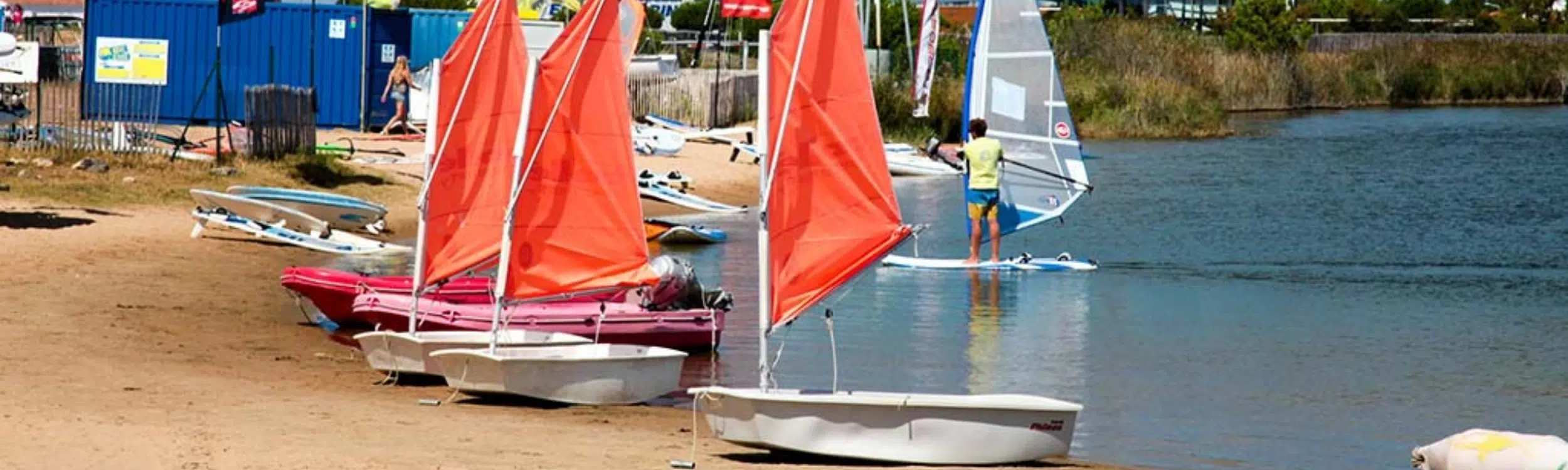 camping lescale du perthuis voile