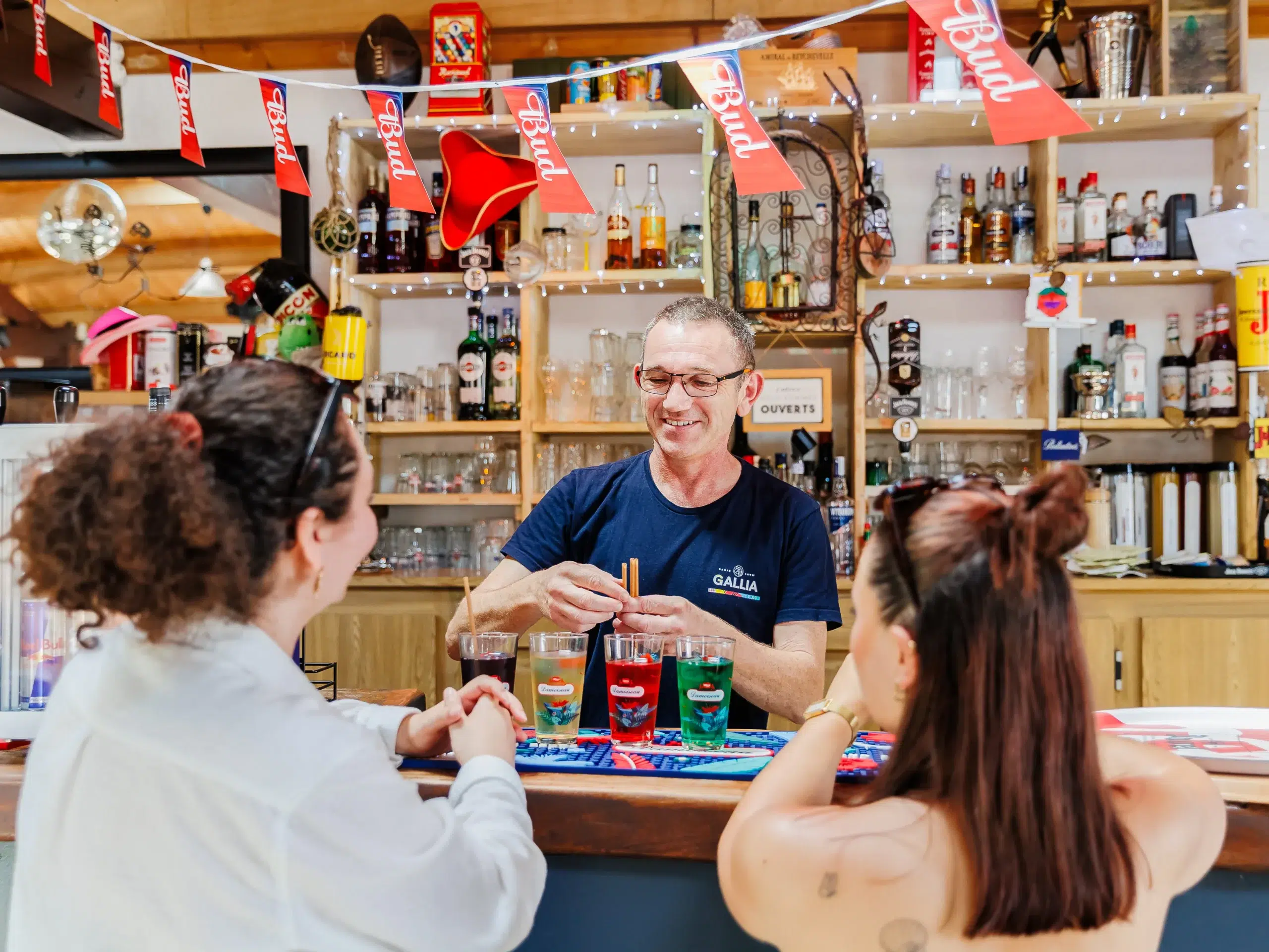 L'escale du Perthuis le bar