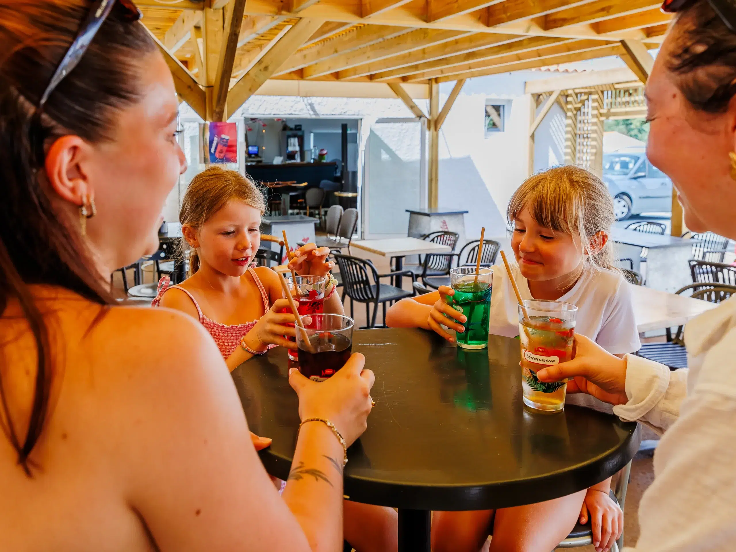 L'escale du Perthuis moment rafraichissement